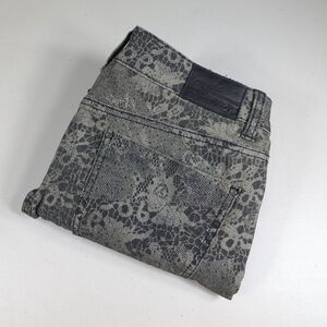 DKNY Jeggings Womens Size 4 Green Camo Style Patterned Jean Leggings